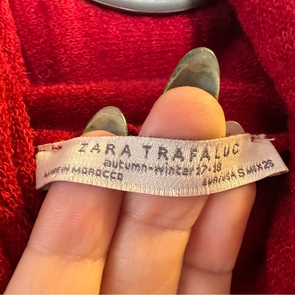Zara Women's oversized Red Turtleneck Sweater| size S - Picture 3 of 4
